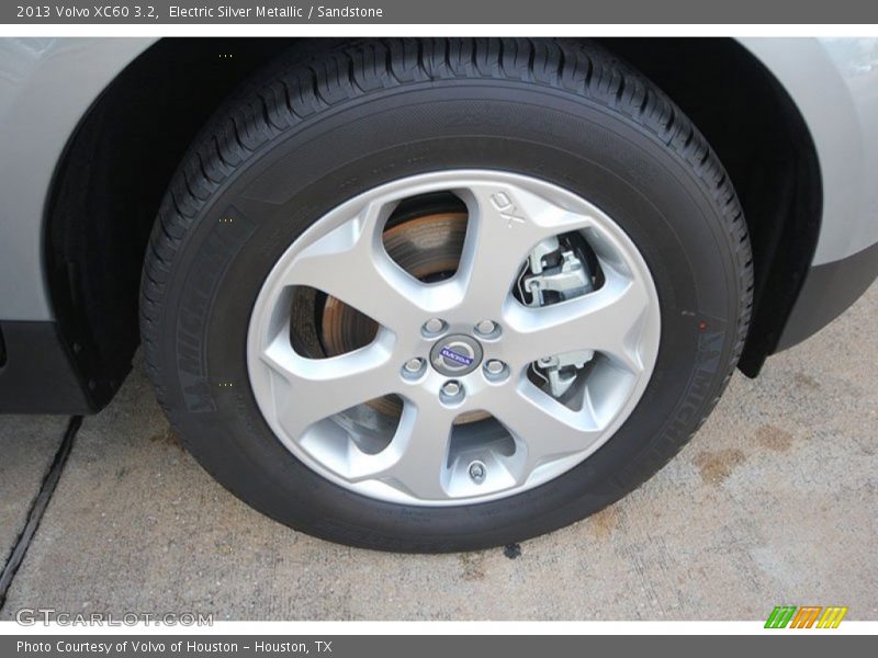 Electric Silver Metallic / Sandstone 2013 Volvo XC60 3.2
