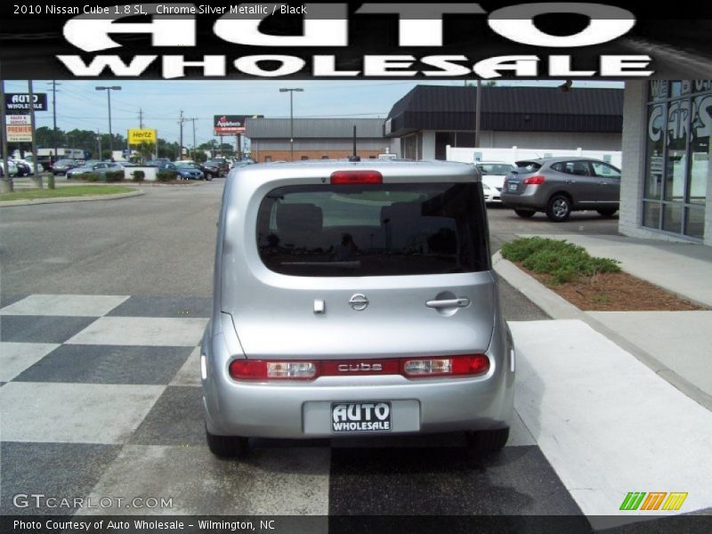 Chrome Silver Metallic / Black 2010 Nissan Cube 1.8 SL