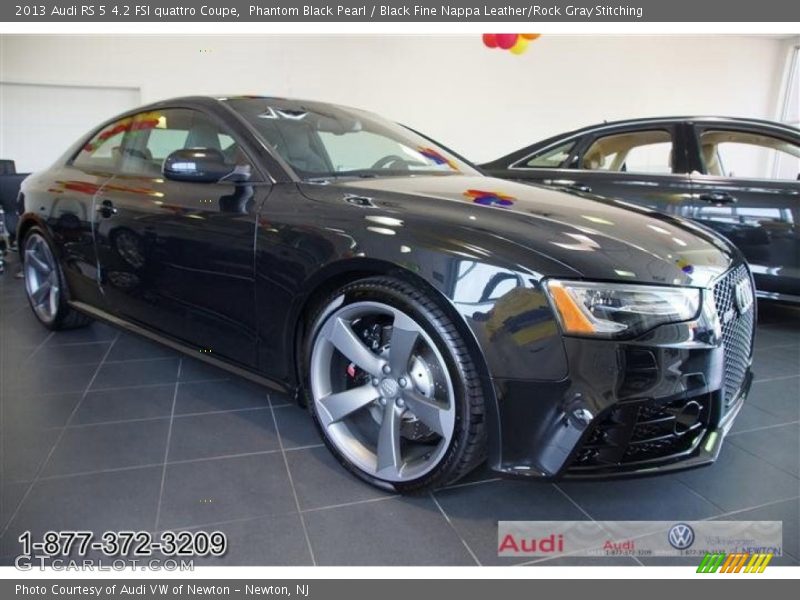 Phantom Black Pearl / Black Fine Nappa Leather/Rock Gray Stitching 2013 Audi RS 5 4.2 FSI quattro Coupe