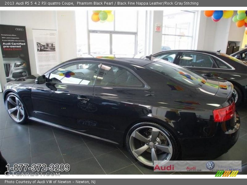 Phantom Black Pearl / Black Fine Nappa Leather/Rock Gray Stitching 2013 Audi RS 5 4.2 FSI quattro Coupe
