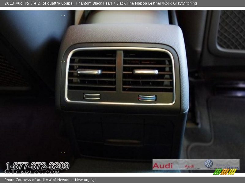 Phantom Black Pearl / Black Fine Nappa Leather/Rock Gray Stitching 2013 Audi RS 5 4.2 FSI quattro Coupe