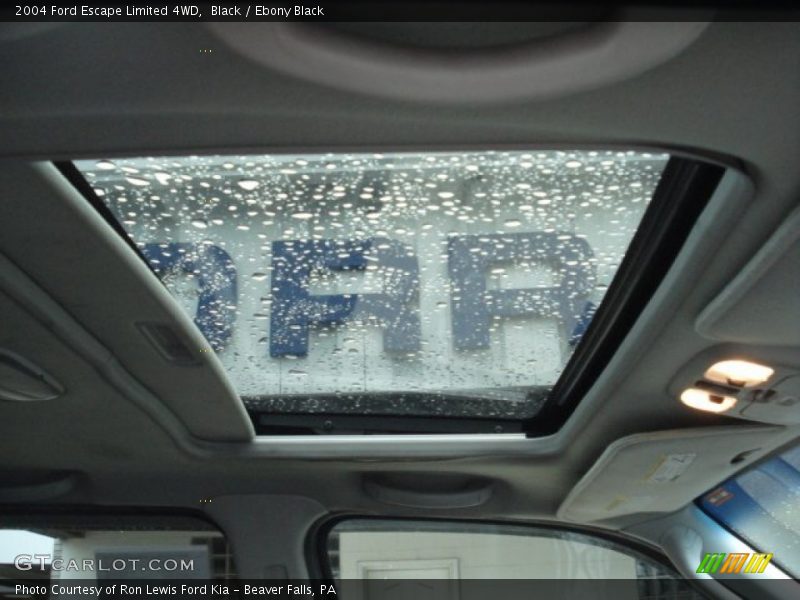 Black / Ebony Black 2004 Ford Escape Limited 4WD