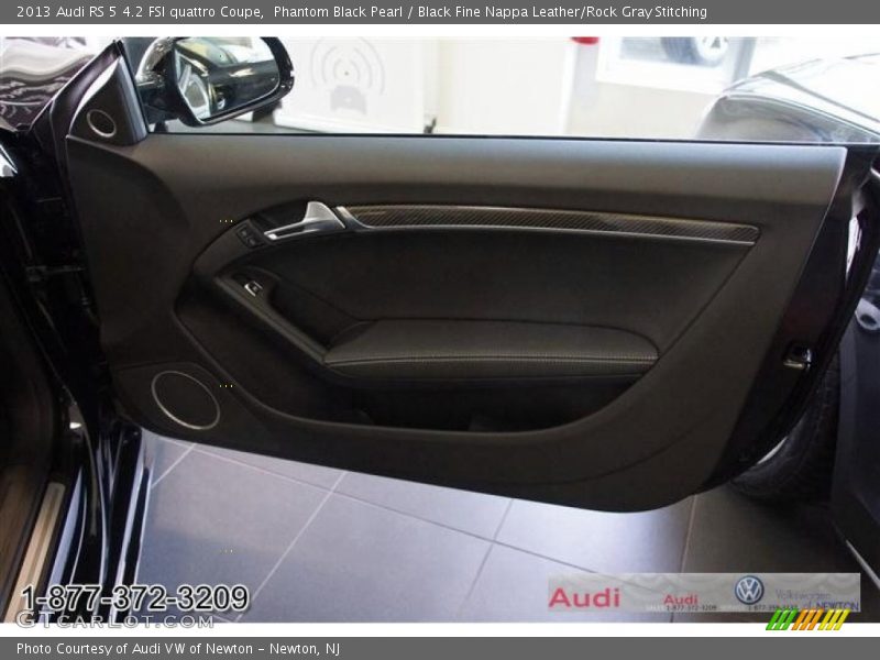 Phantom Black Pearl / Black Fine Nappa Leather/Rock Gray Stitching 2013 Audi RS 5 4.2 FSI quattro Coupe