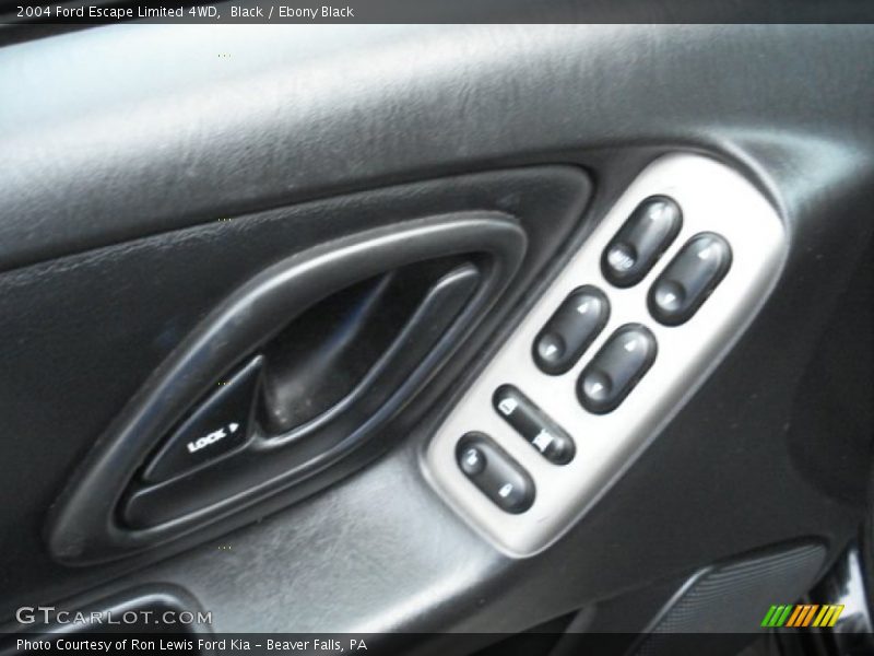 Black / Ebony Black 2004 Ford Escape Limited 4WD