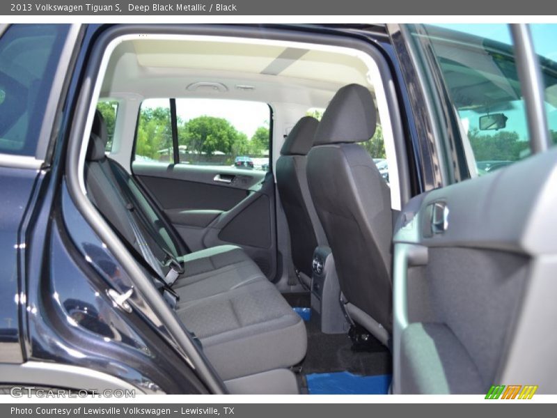 Deep Black Metallic / Black 2013 Volkswagen Tiguan S