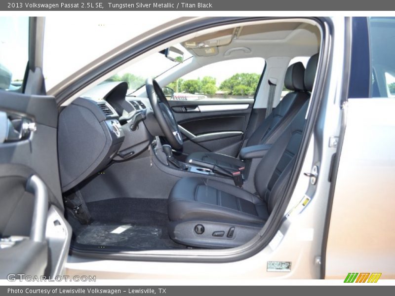 Tungsten Silver Metallic / Titan Black 2013 Volkswagen Passat 2.5L SE