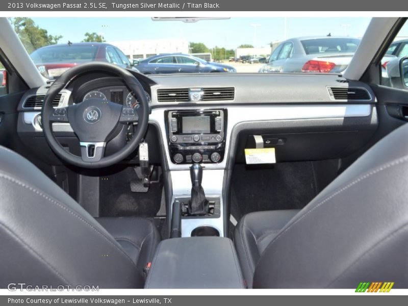 Tungsten Silver Metallic / Titan Black 2013 Volkswagen Passat 2.5L SE