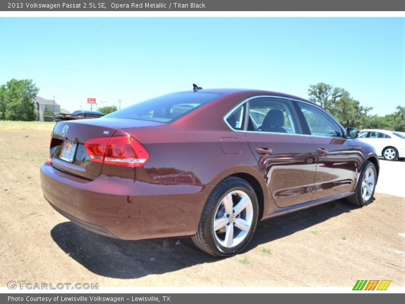 Opera Red Metallic / Titan Black 2013 Volkswagen Passat 2.5L SE