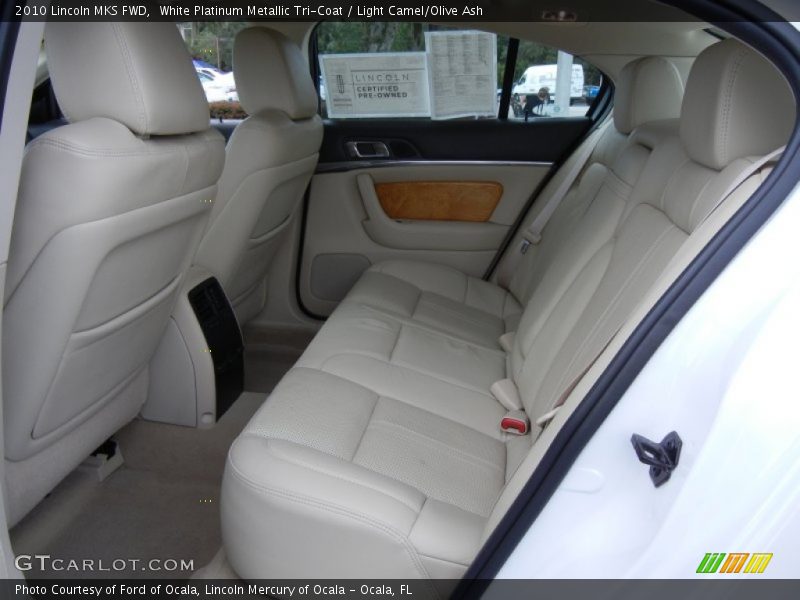 White Platinum Metallic Tri-Coat / Light Camel/Olive Ash 2010 Lincoln MKS FWD