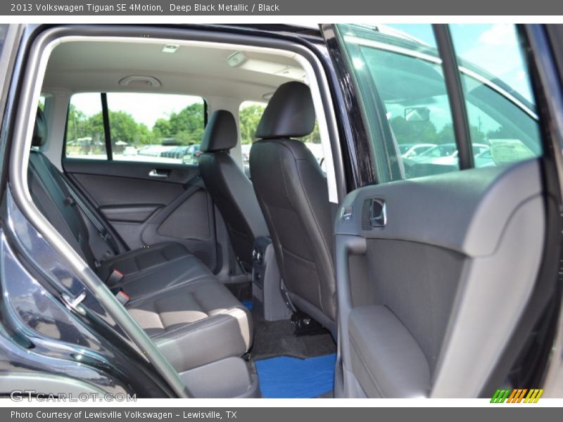 Deep Black Metallic / Black 2013 Volkswagen Tiguan SE 4Motion