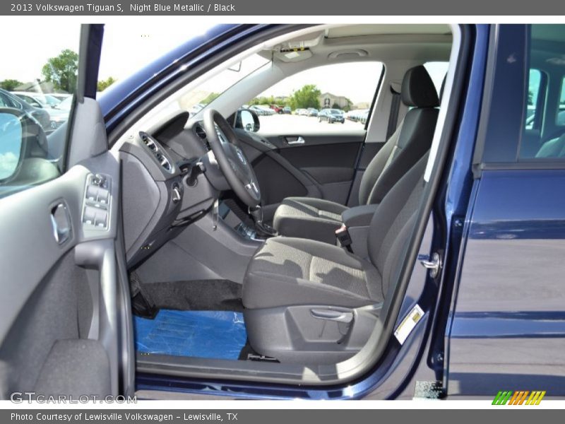 Night Blue Metallic / Black 2013 Volkswagen Tiguan S