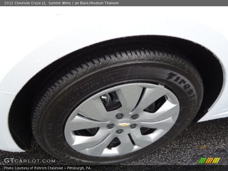 Summit White / Jet Black/Medium Titanium 2012 Chevrolet Cruze LS