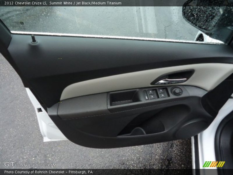Summit White / Jet Black/Medium Titanium 2012 Chevrolet Cruze LS