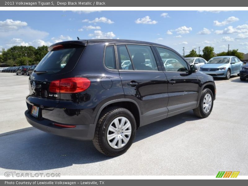 Deep Black Metallic / Black 2013 Volkswagen Tiguan S