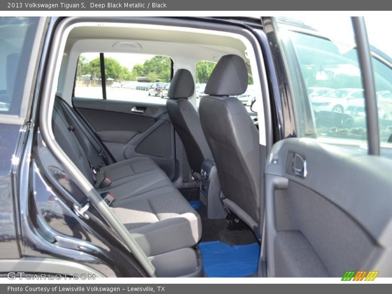 Deep Black Metallic / Black 2013 Volkswagen Tiguan S