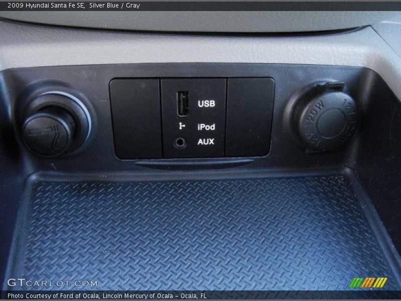Silver Blue / Gray 2009 Hyundai Santa Fe SE