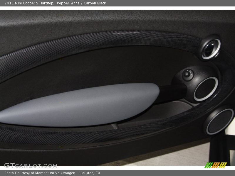 Pepper White / Carbon Black 2011 Mini Cooper S Hardtop