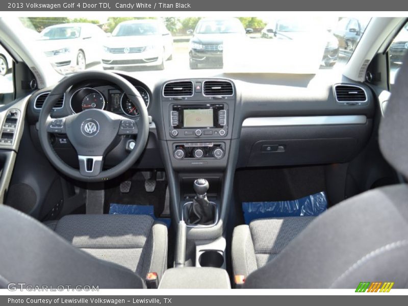Candy White / Titan Black 2013 Volkswagen Golf 4 Door TDI
