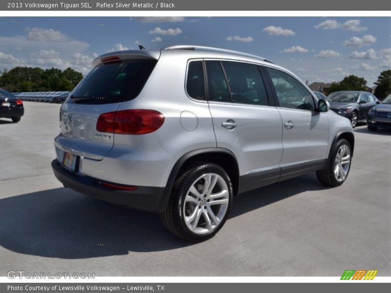 Reflex Silver Metallic / Black 2013 Volkswagen Tiguan SEL