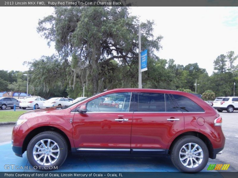 Ruby Red Tinted Tri-Coat / Charcoal Black 2013 Lincoln MKX FWD