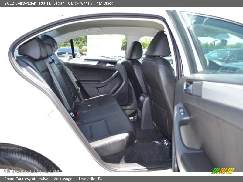 Candy White / Titan Black 2012 Volkswagen Jetta TDI Sedan