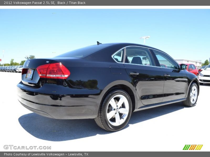 Black / Titan Black 2012 Volkswagen Passat 2.5L SE