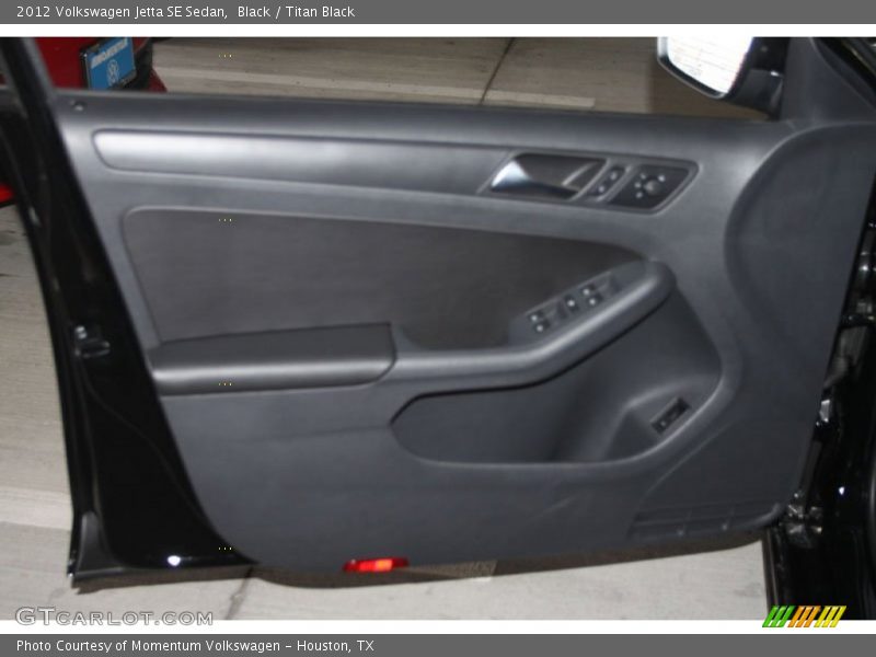 Black / Titan Black 2012 Volkswagen Jetta SE Sedan