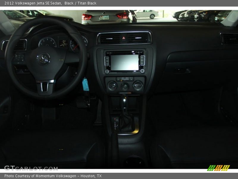 Black / Titan Black 2012 Volkswagen Jetta SE Sedan