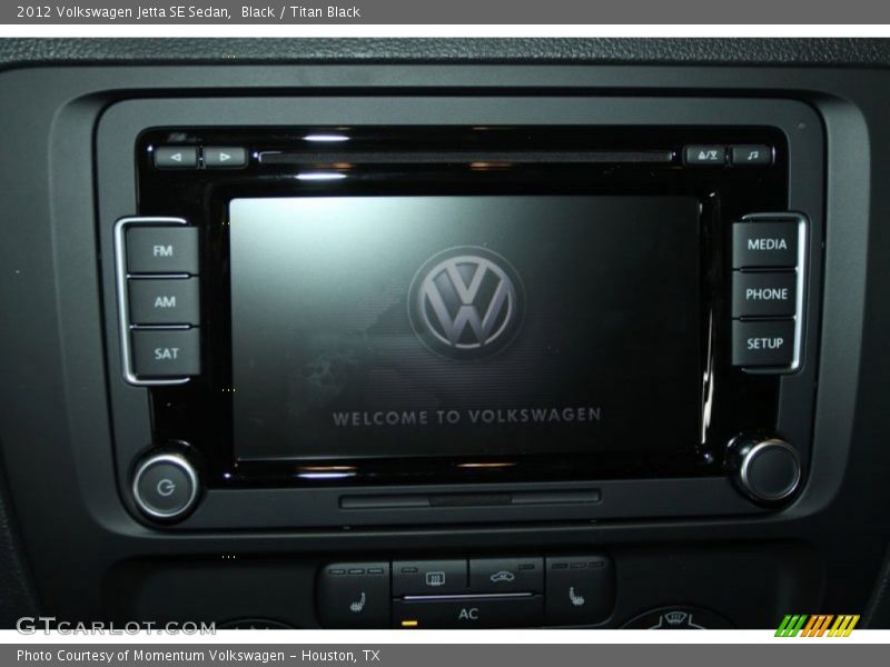 Black / Titan Black 2012 Volkswagen Jetta SE Sedan