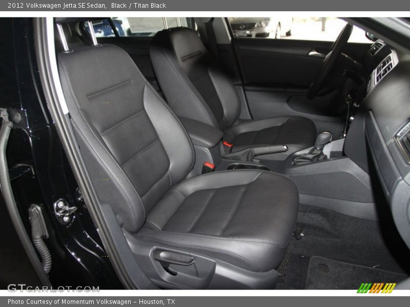 Black / Titan Black 2012 Volkswagen Jetta SE Sedan
