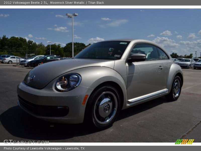 Moonrock Silver Metallic / Titan Black 2012 Volkswagen Beetle 2.5L