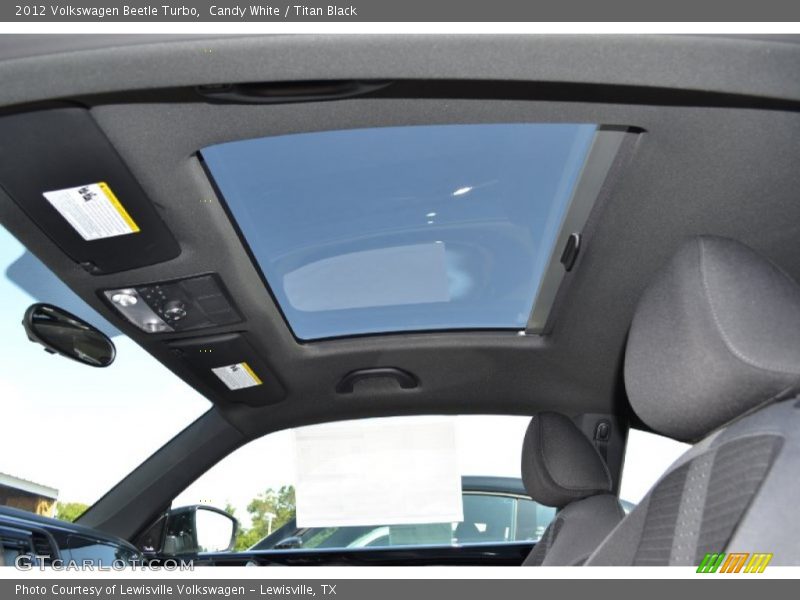 Candy White / Titan Black 2012 Volkswagen Beetle Turbo
