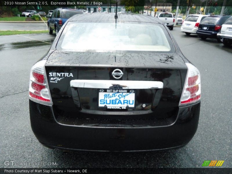 Espresso Black Metallic / Beige 2010 Nissan Sentra 2.0 S