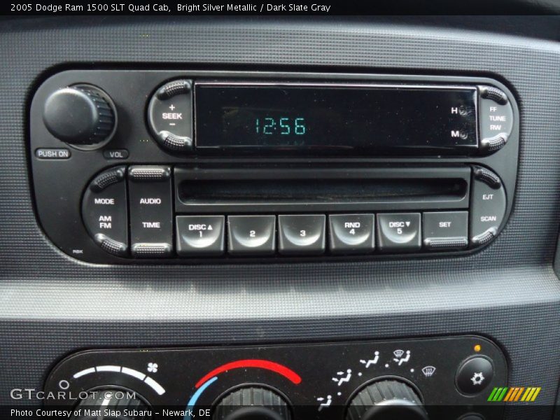 Bright Silver Metallic / Dark Slate Gray 2005 Dodge Ram 1500 SLT Quad Cab