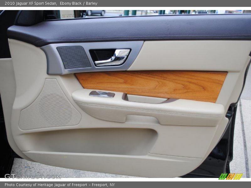 Ebony Black / Barley 2010 Jaguar XF Sport Sedan