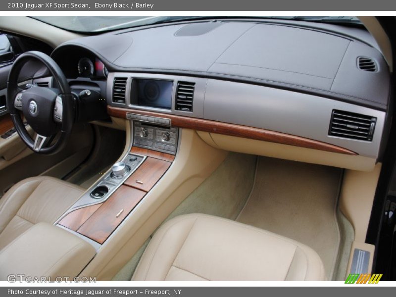 Ebony Black / Barley 2010 Jaguar XF Sport Sedan