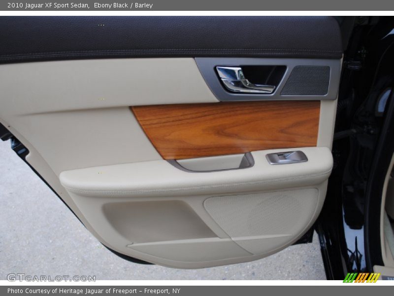 Ebony Black / Barley 2010 Jaguar XF Sport Sedan