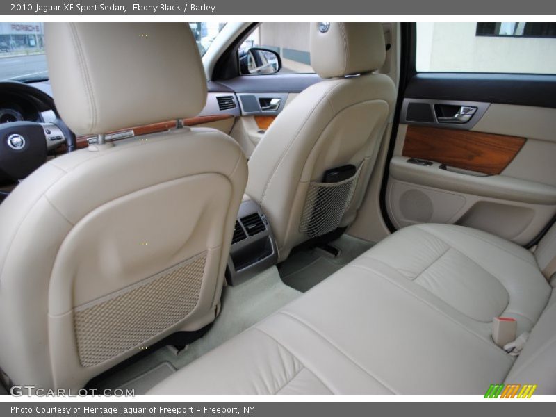 Ebony Black / Barley 2010 Jaguar XF Sport Sedan