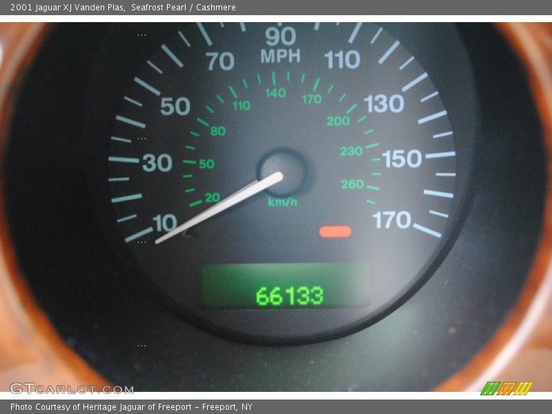 Seafrost Pearl / Cashmere 2001 Jaguar XJ Vanden Plas