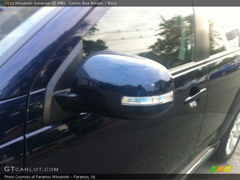 Cosmic Blue Metallic / Black 2010 Mitsubishi Outlander SE 4WD