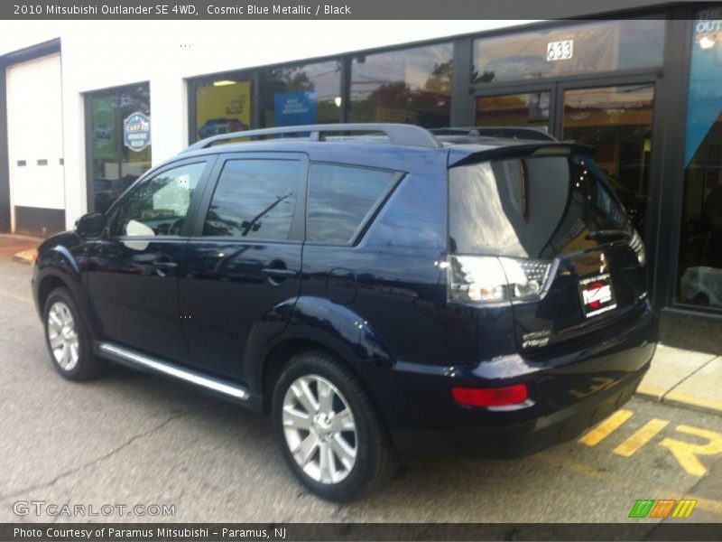 Cosmic Blue Metallic / Black 2010 Mitsubishi Outlander SE 4WD