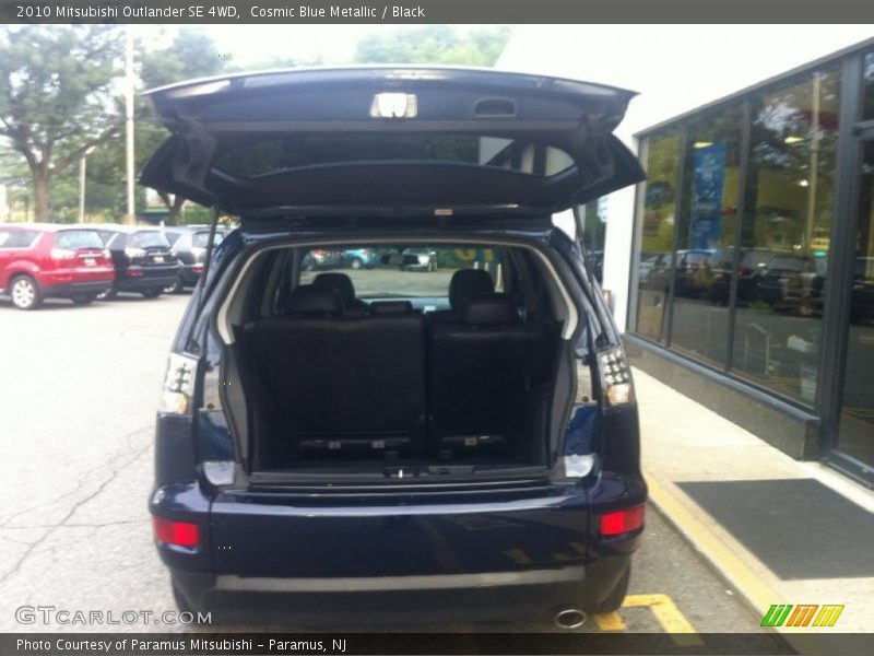 Cosmic Blue Metallic / Black 2010 Mitsubishi Outlander SE 4WD
