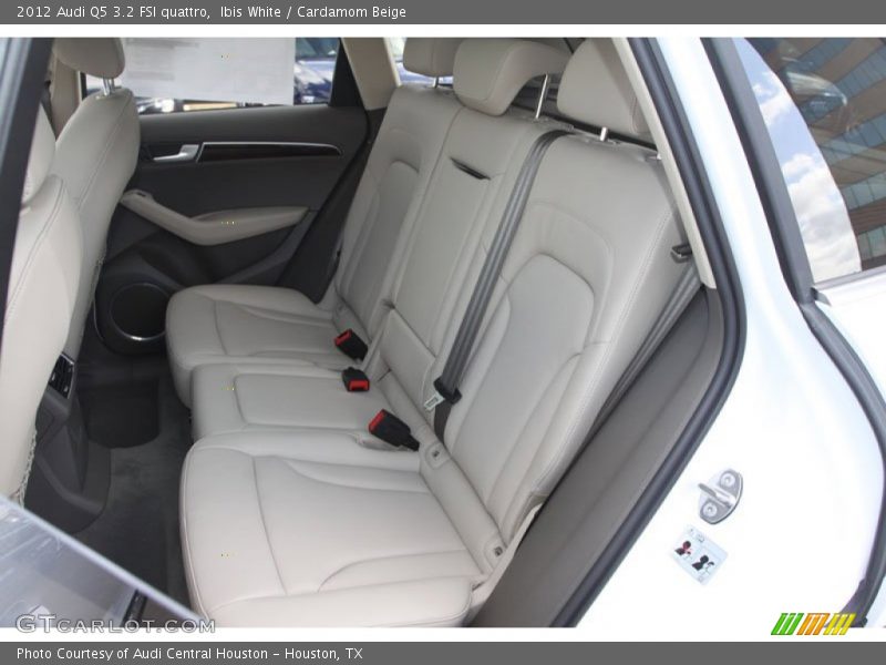 Ibis White / Cardamom Beige 2012 Audi Q5 3.2 FSI quattro