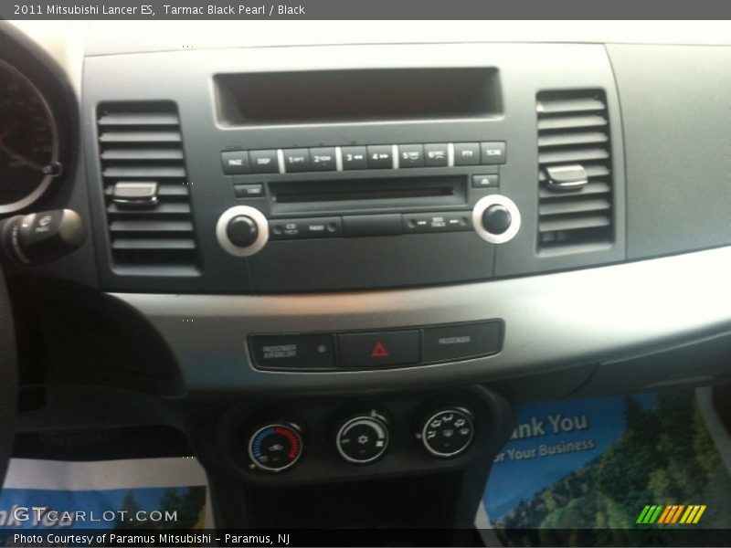 Tarmac Black Pearl / Black 2011 Mitsubishi Lancer ES