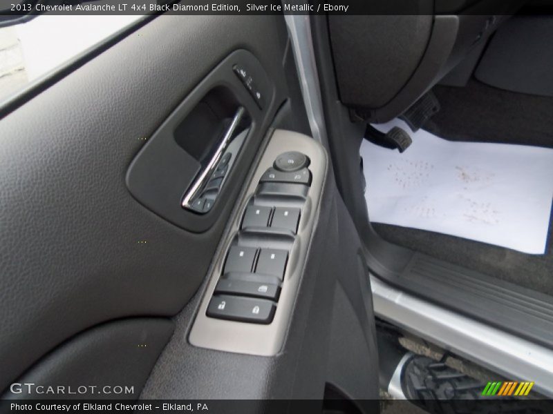 Silver Ice Metallic / Ebony 2013 Chevrolet Avalanche LT 4x4 Black Diamond Edition