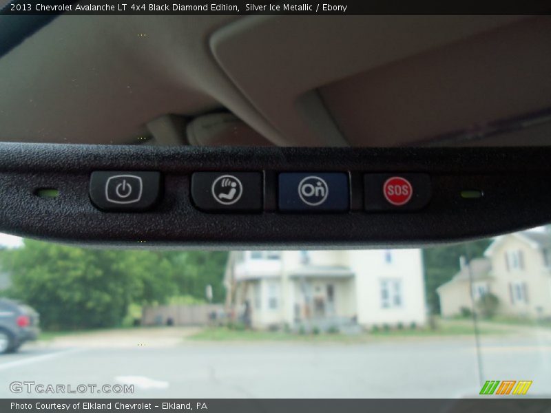 Silver Ice Metallic / Ebony 2013 Chevrolet Avalanche LT 4x4 Black Diamond Edition