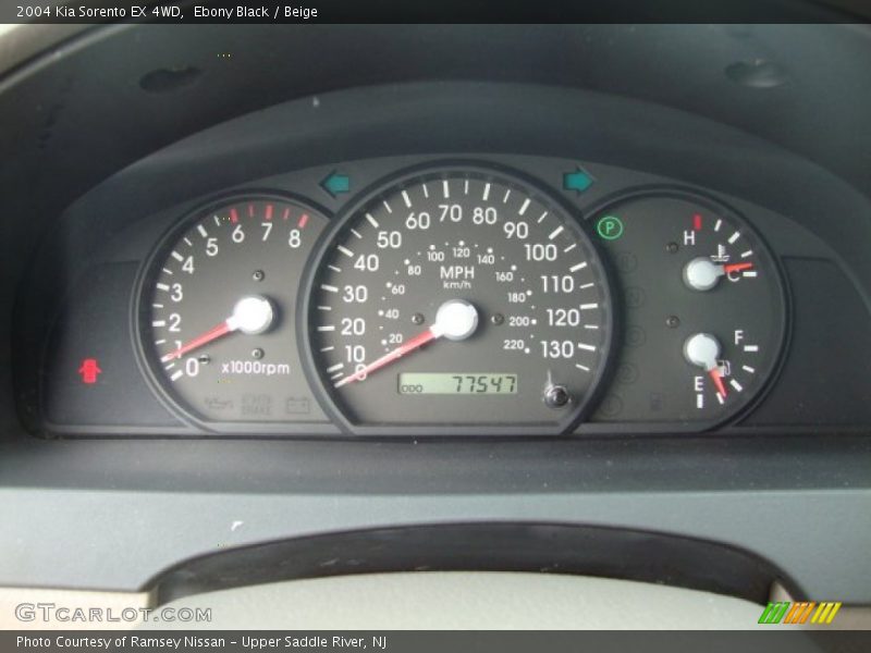 Ebony Black / Beige 2004 Kia Sorento EX 4WD