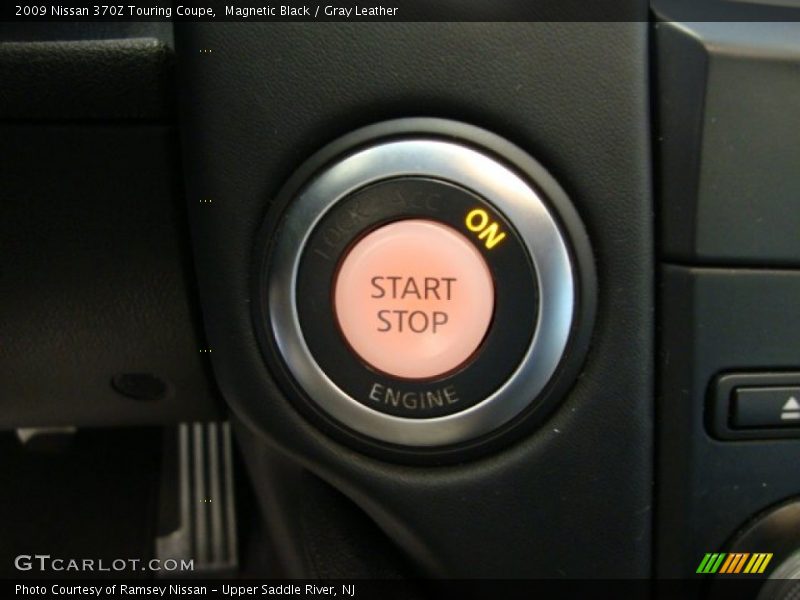 Magnetic Black / Gray Leather 2009 Nissan 370Z Touring Coupe