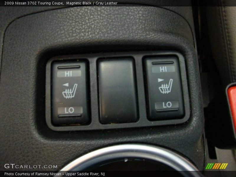 Magnetic Black / Gray Leather 2009 Nissan 370Z Touring Coupe