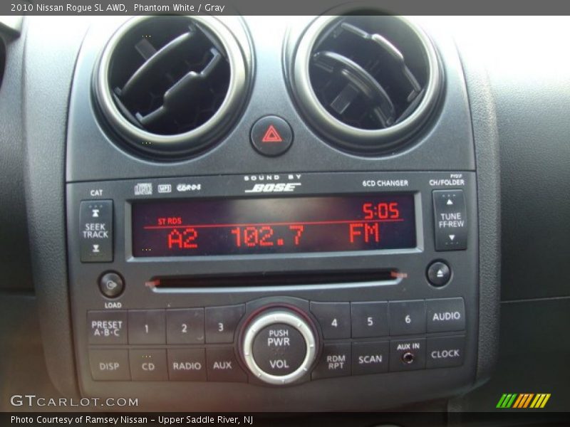 Phantom White / Gray 2010 Nissan Rogue SL AWD